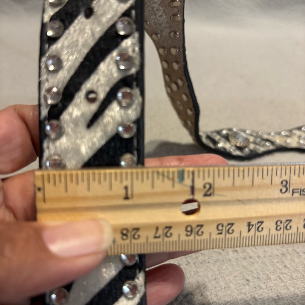 Nocona Western Belt Girls 20 Zebra Print Calf Hair Scalloped Edges Rhinestones - Picture 8 of 9